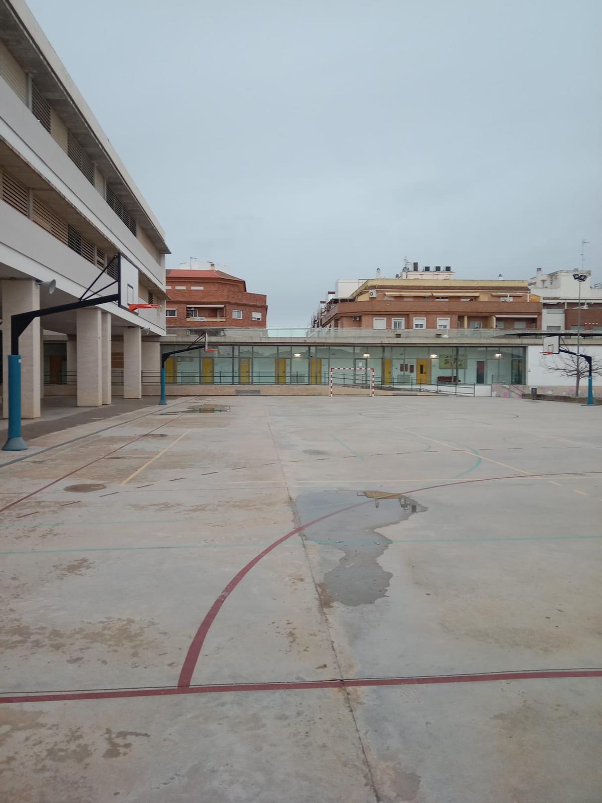 El patio del instituto de Montserrat.