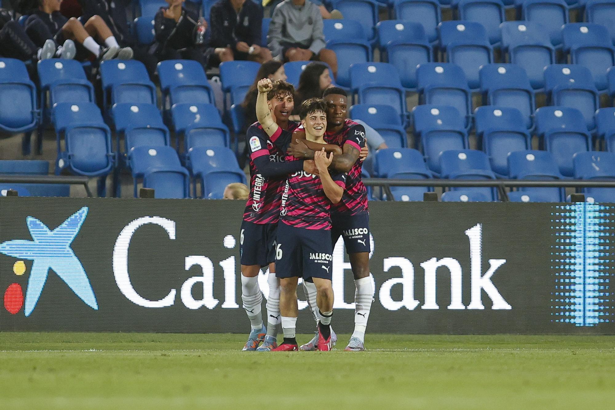 EN IMÁGENES: Así fue el sufrido empate del Sporting en Las Palmas