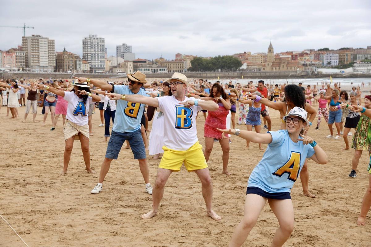 Flash Mob "Dancing Queen"
