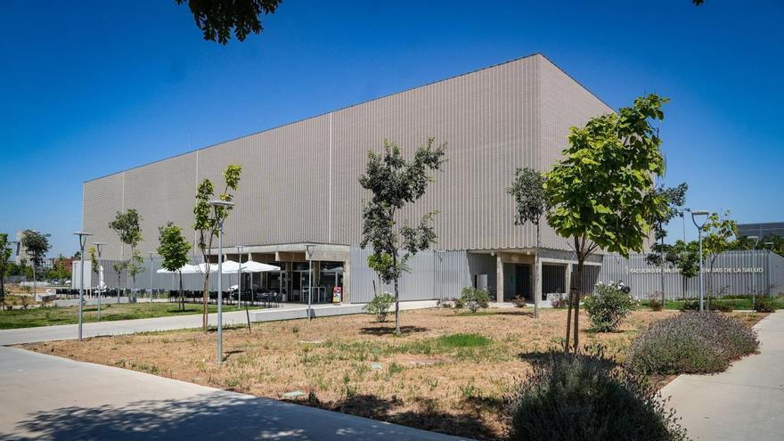 El estudio del proyecto de la segunda fase de la Facultad de Medicina de Badajoz ya ha sido entregad ...