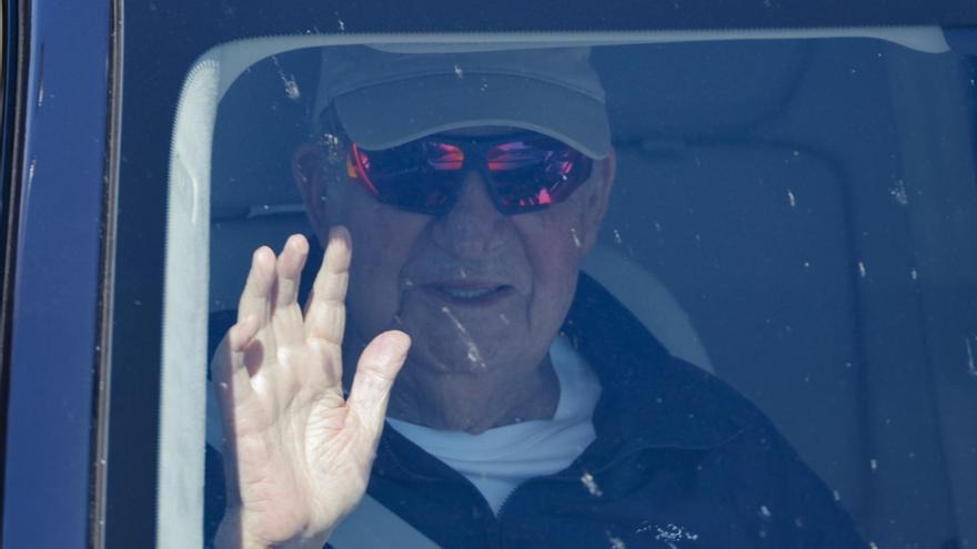 Juan Carlos I obligado a alargar su estancia en Sanxenxo por problemas de salud