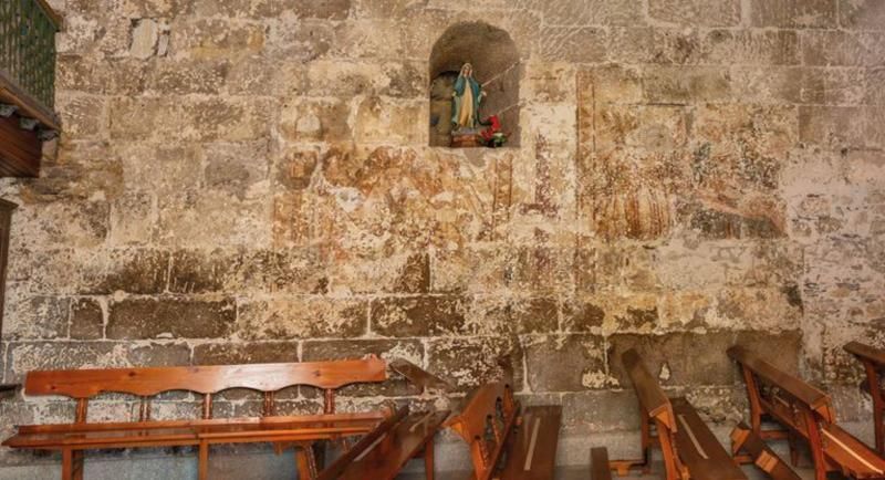 Frescos antes de restaurar