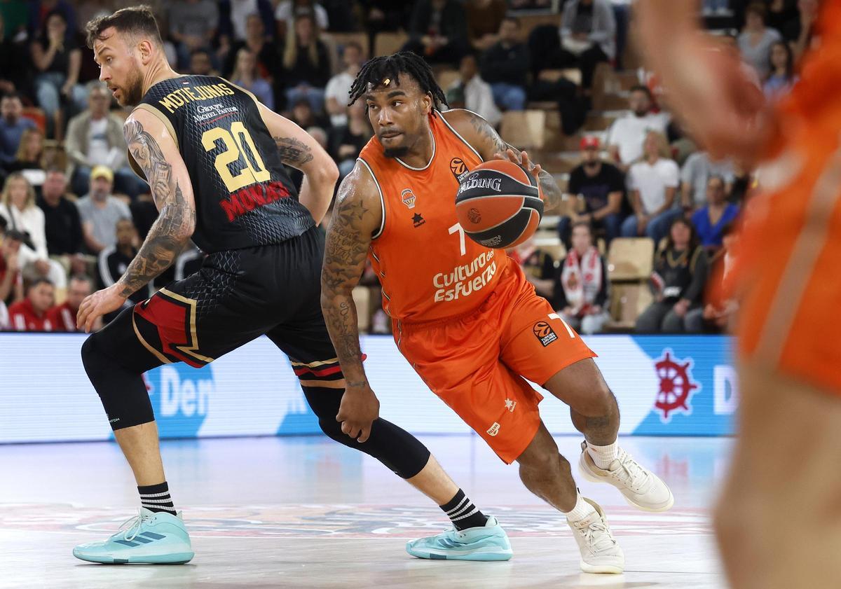 Chris Jones, uno de los grandes protagonistas del Mónaco - Valencia Basket