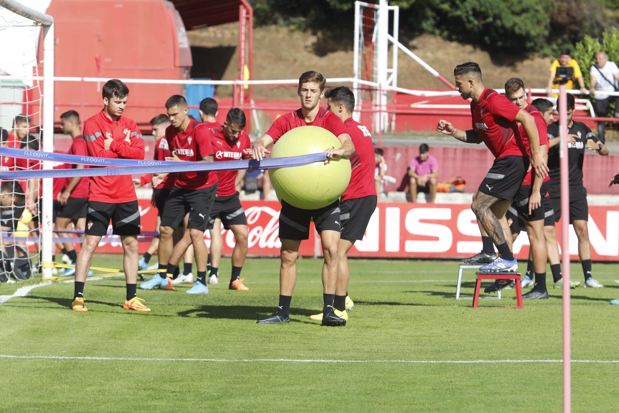 Entrenamiento del Sporting en Mareo