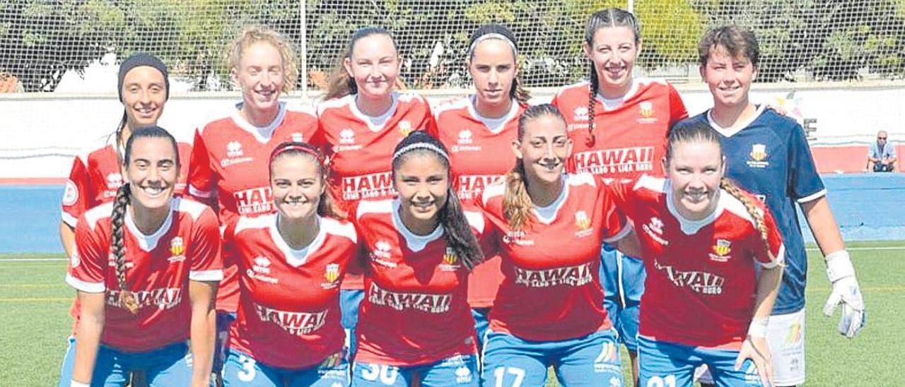 Conjunto del Collerense femenino que esta tarde recibe al Zaragoza en el Coll.