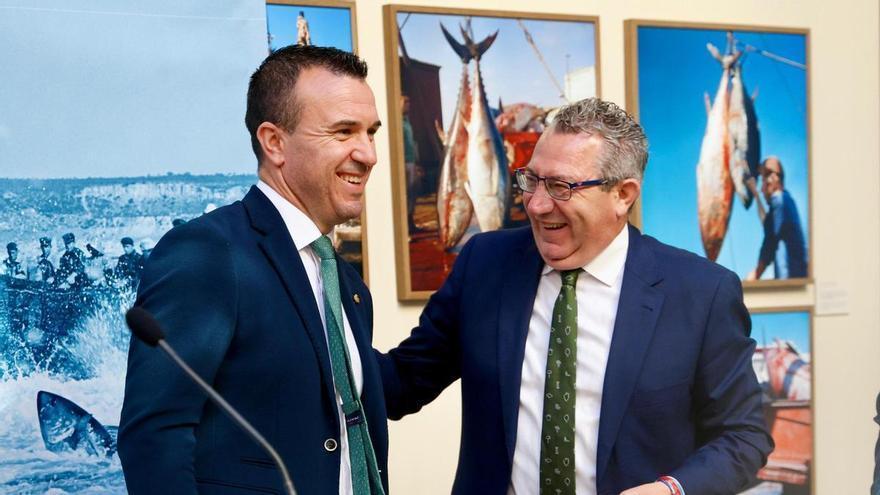Vicent Mompó y Toni Perez exhiben sintonía en la inauguración de una exposición