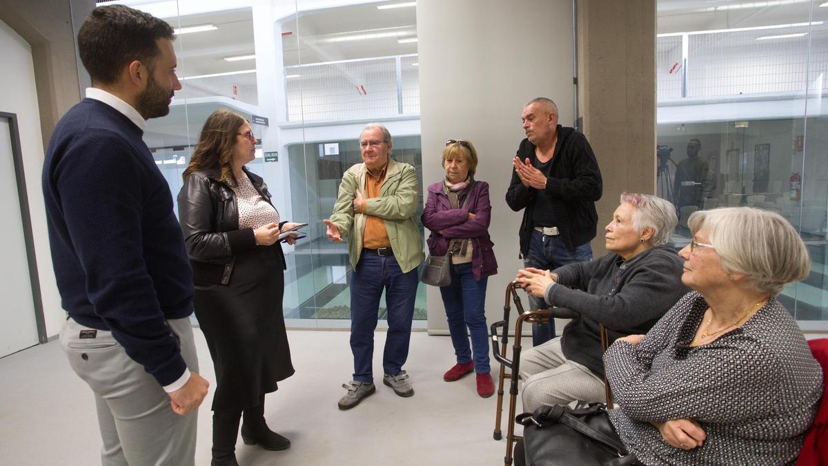 Momento previo a la presentación del trabajo de digitalización.