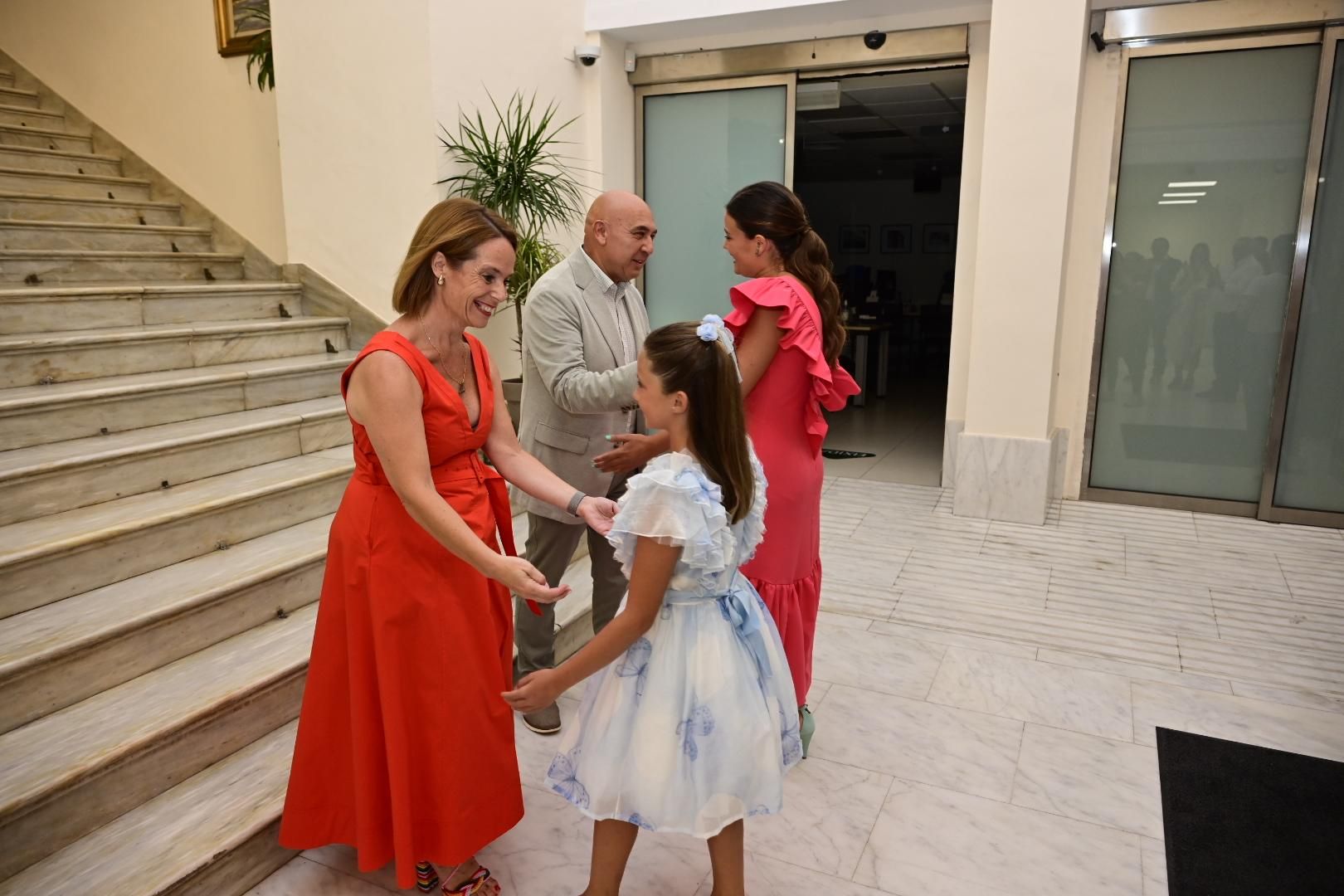 Galería de fotos: Clara Sanz Sobrino y Ana Colón Sastriques, reina y reina infantil de las fiestas de Castelló 2026