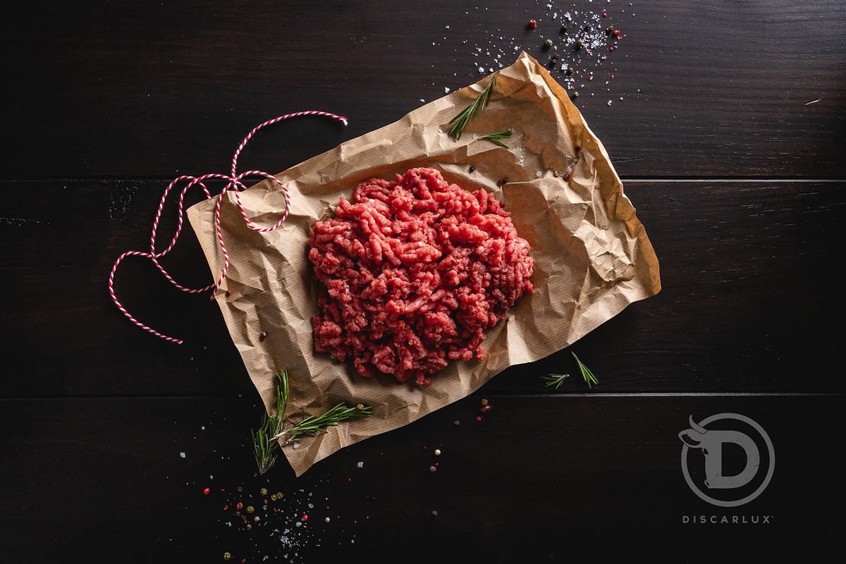 Para obtener la mejor hamburguesta es importante no picar la carne muy fina.
