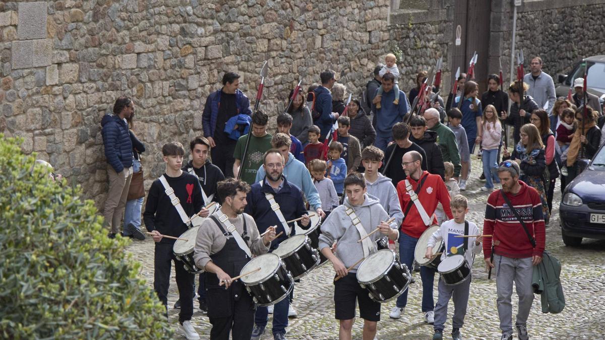 Assaig per a infants dels Manaies