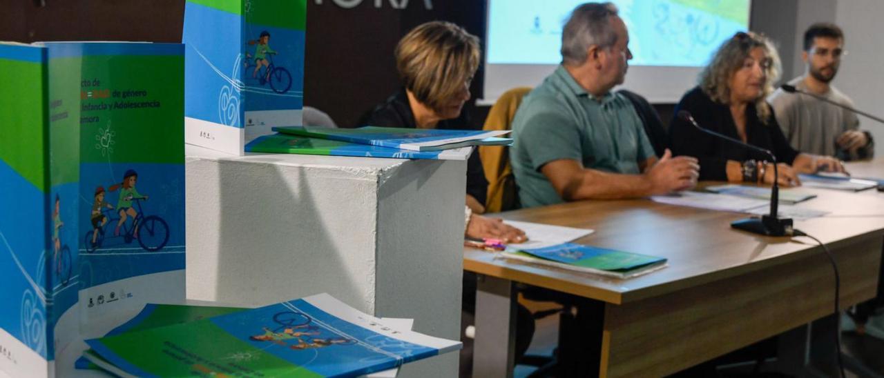 Presentación del informe «Impacto de igualdad de género en la infancia y la adolescencia en Zamora». | M. A. L.