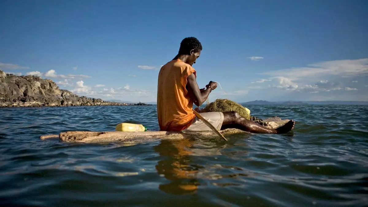 La sobrepesca está vaciando las redes de los pescadores artesanales en las áreas más ricas del planeta