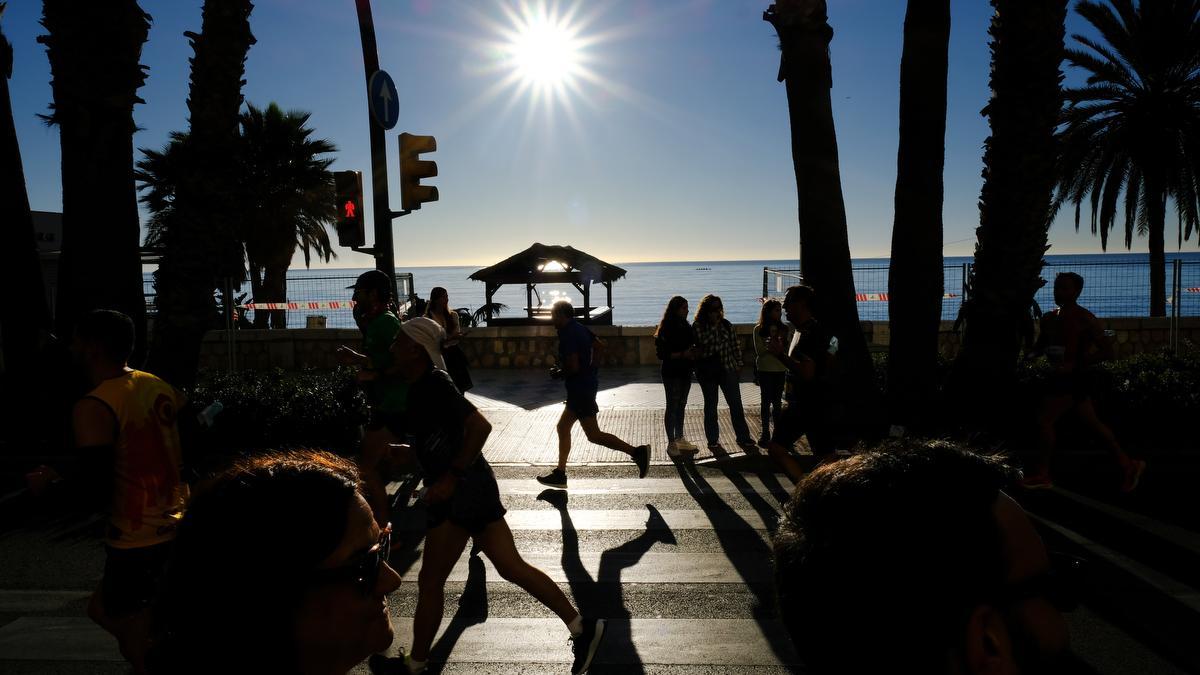 Las imágenes de la Zurich Maratón de Málaga