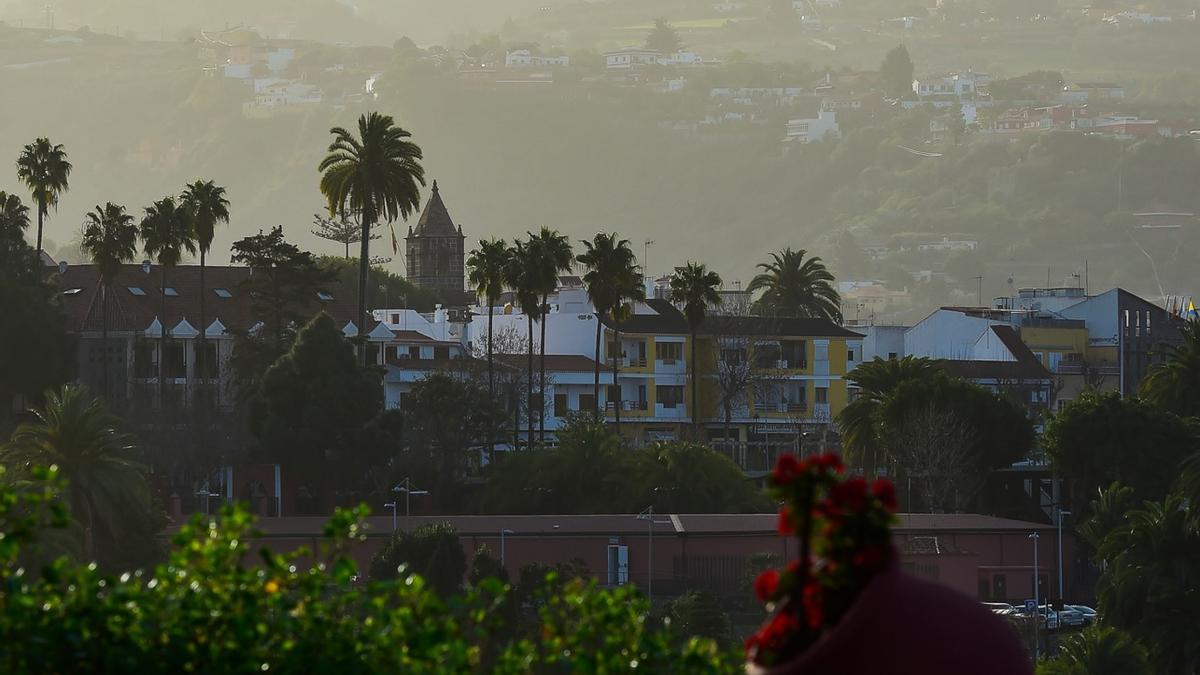Vista general del pueblo de Santa Brígida, en Gran Canaria, el de más renta del Archipiélago.
