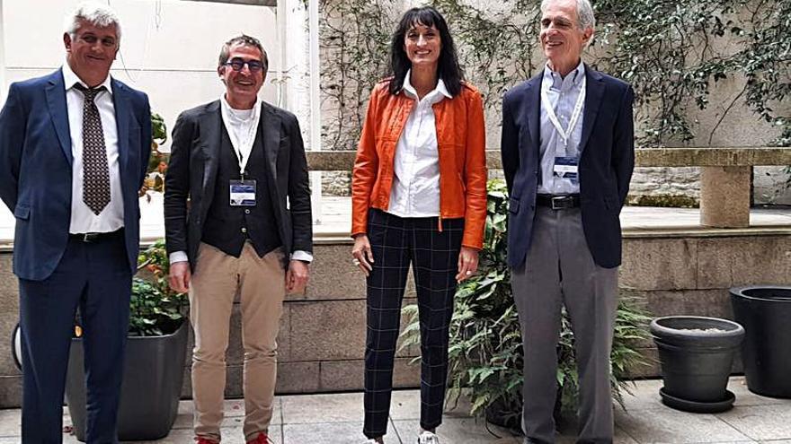 José Ramón Lorenzo, Pablo Martínez Lage, Águeda Rojo y José Masdeu (i-d), ayer en las jornadas. 