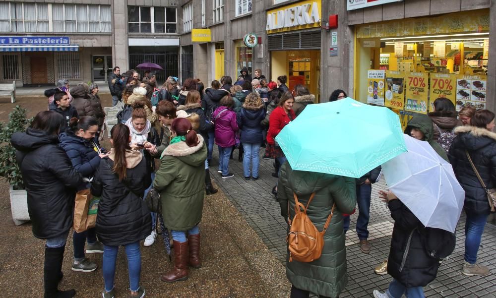 Protesta ante un supermercado.