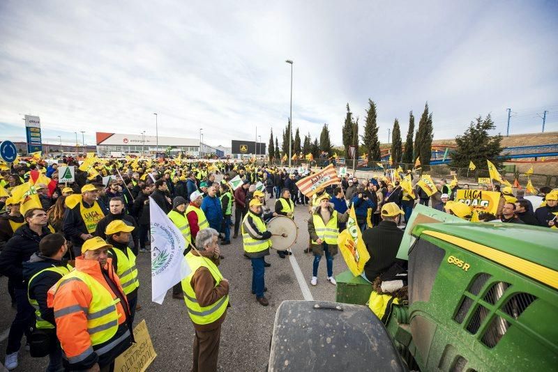 Manifestación de agricultores en Zaragoza