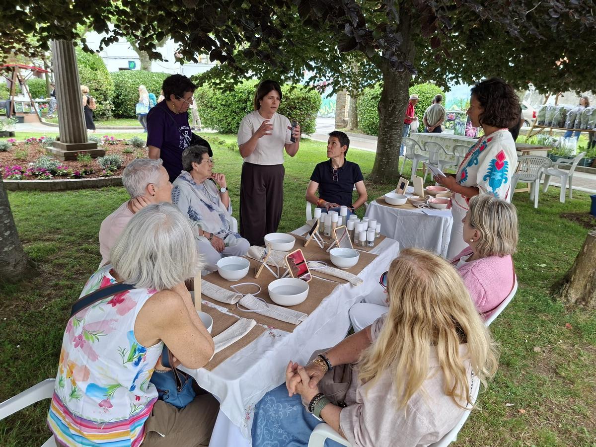 En imágenes: La primera feria de jardinería del Occidente llena La Caridad de color y buen ambiente