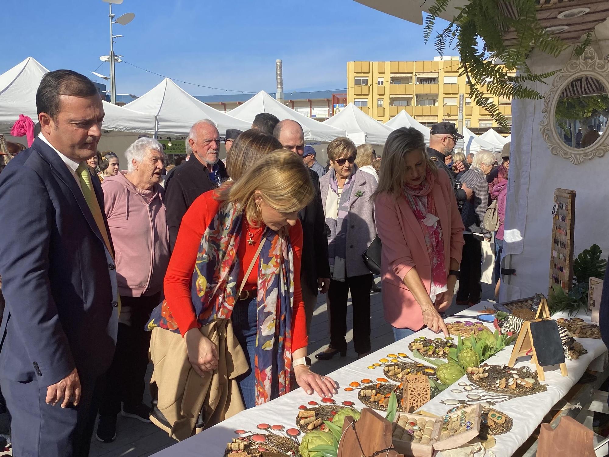 Multitudinario primer día de la Muestra Gastronómica de la Festa de la Carxofa de Benicarló