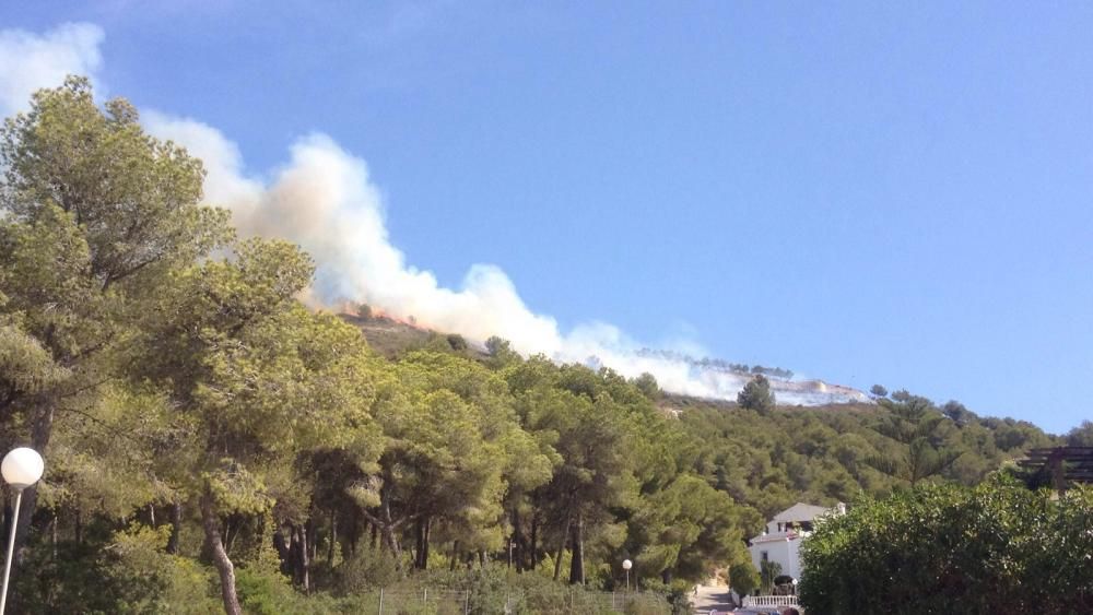 Incendio en Benitatxell y Xàbia