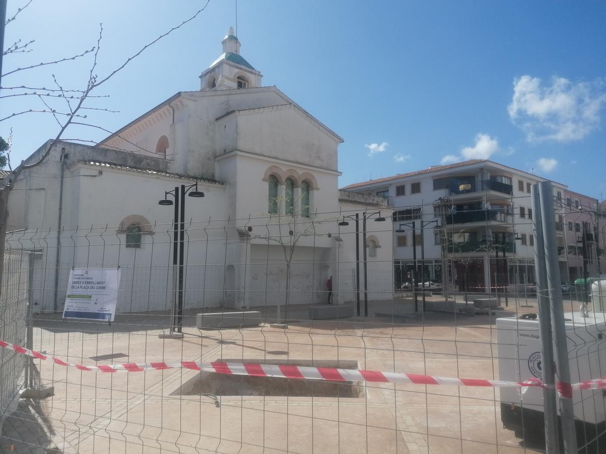 Die neue Plaça del Carme hinter der Kirche soll aufgehübscht werden