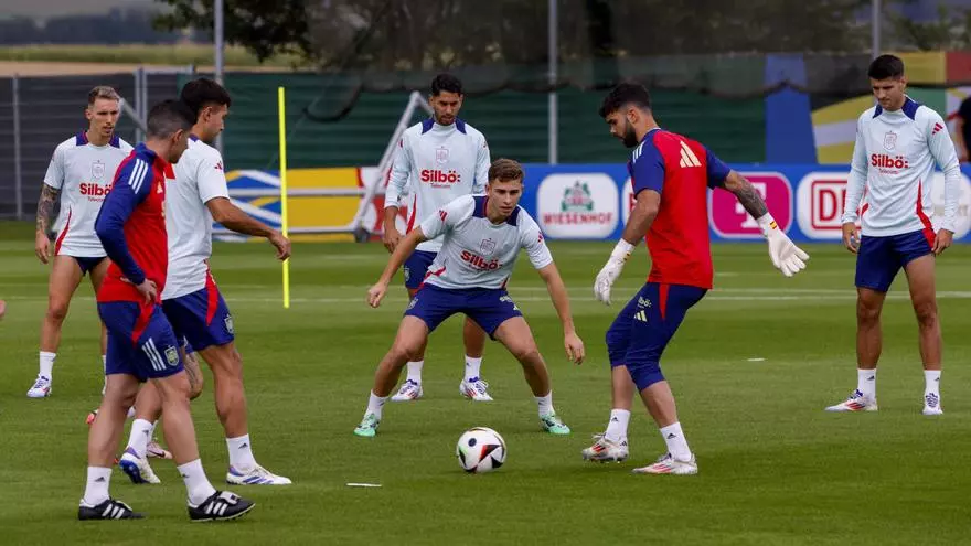 España vuelve a los entrenamientos tras la victoria ante Alemania