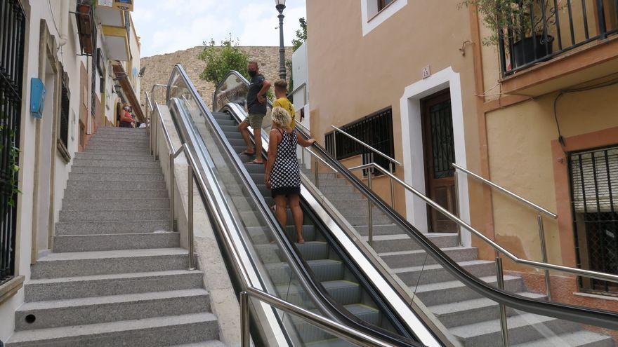 Una de las escaleras mecánicas en Calp en una imagen de archivo.