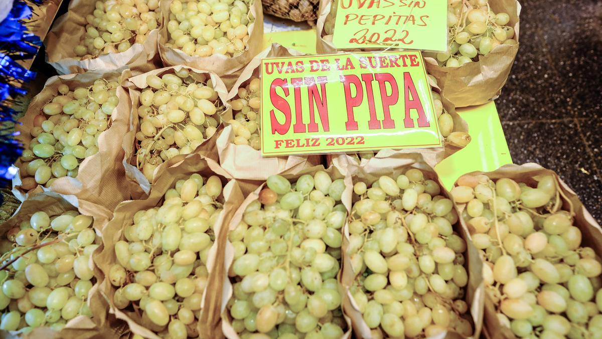 Uvas de la suerte en el Mercado de Vegueta.