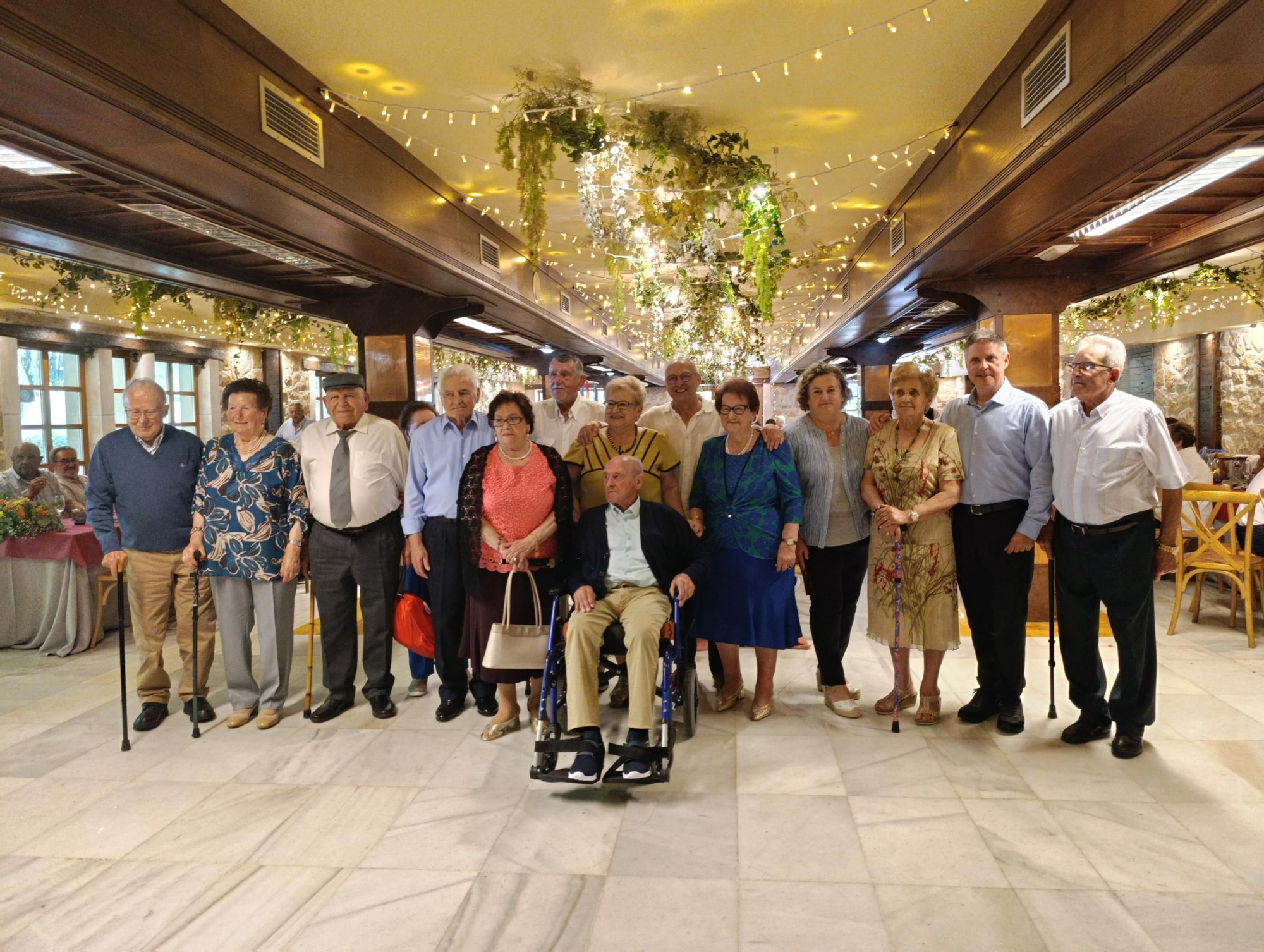 El Hogar del Pensionista El Carmín homenajea a sus mayores