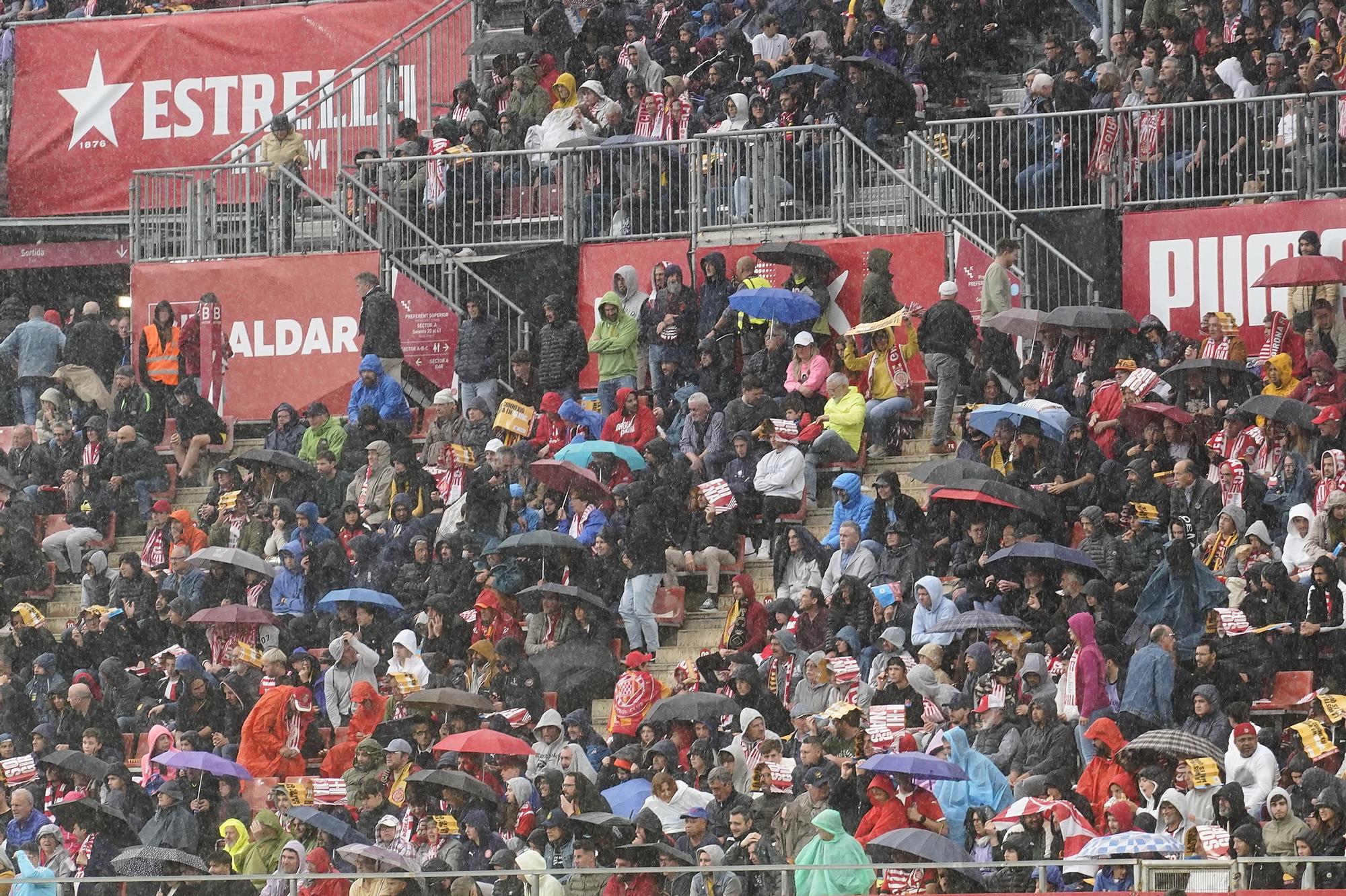 El Girona es cruspeix al Reial Madrid a Montilivi (4-2)