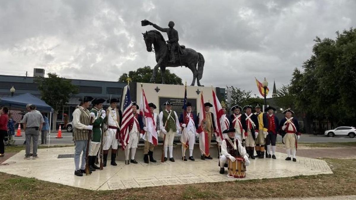 Momento del homenaje a Bernardo de Gálvez en Pensacola.