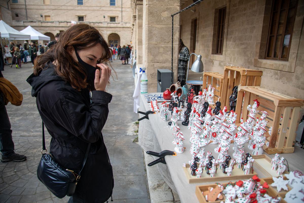 Artesanía y diseño en el Rata Market de Navidad