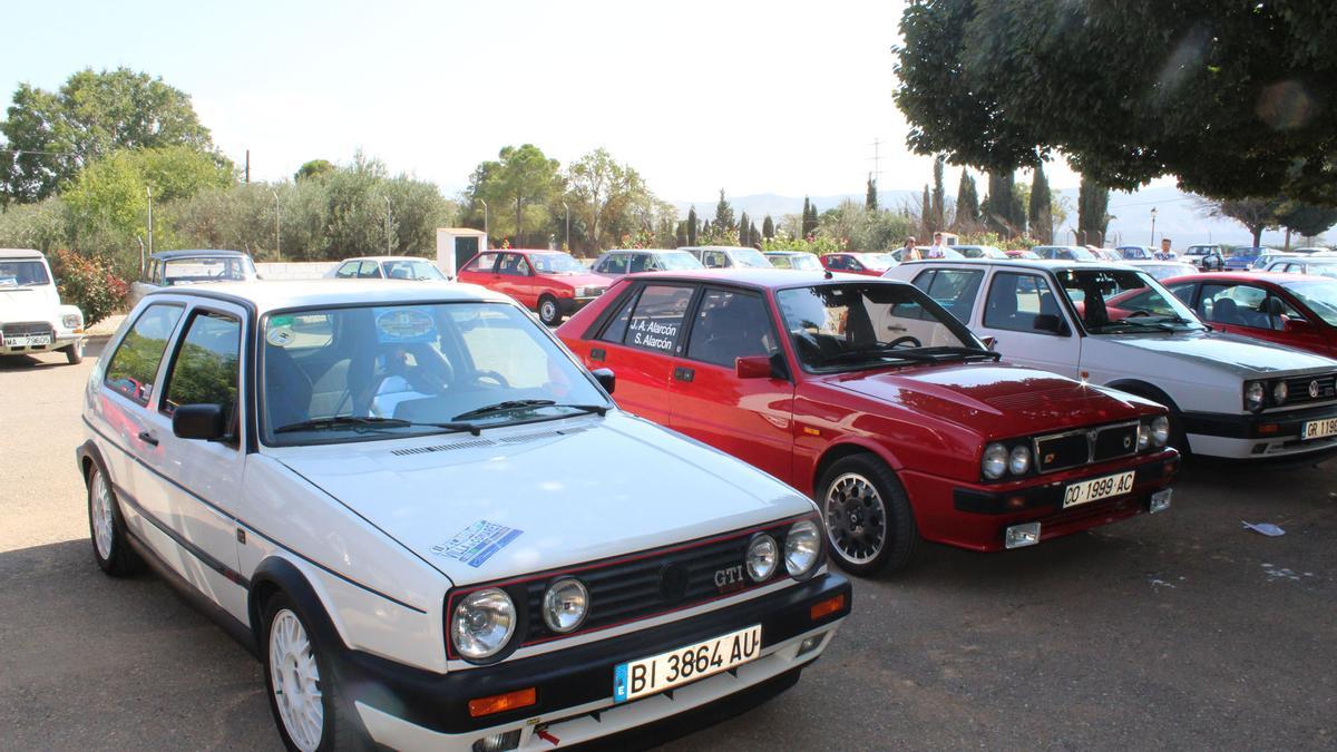 Concentración de coches clásicos en Antequera