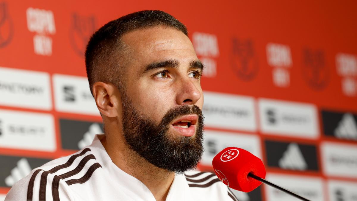 Dani Carvajal en rueda de prensa