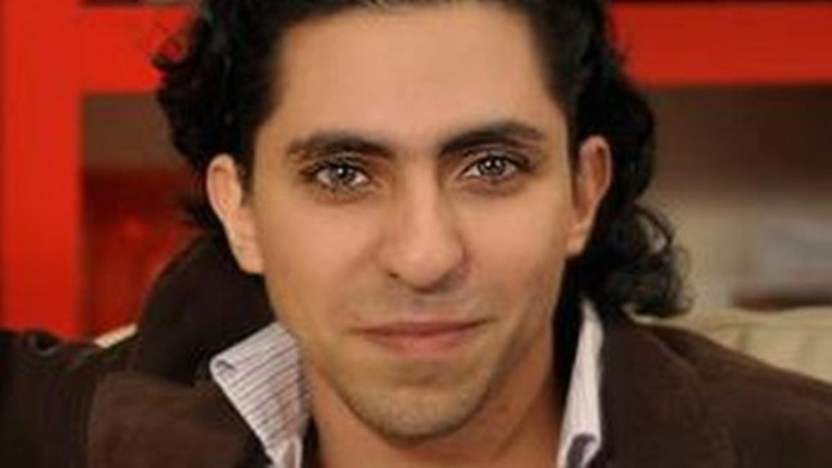 El bloguero saudí Raif Badawi.