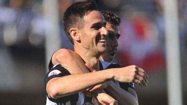El Cartagena se enfrenta al Real Madrid Castilla en la lucha por el ascenso