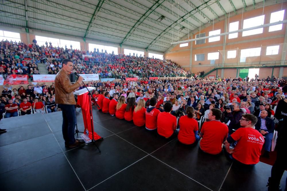 Acto de Pedro Sánchez en Burjassot