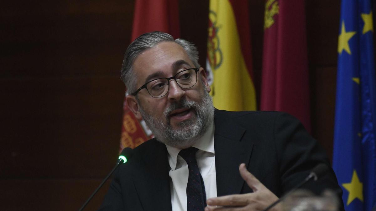 El alcalde de Santomera, Víctor Martínez