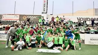 El filial del Elche empata en Ontinyent y logra el ascenso virtual