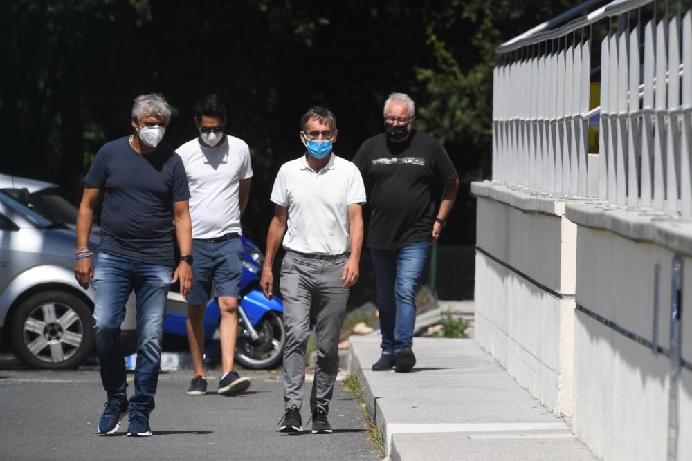 Acudieron a la ciudad deportiva tras ser citados a realizar las pruebas previas al partido contra el Fuenlabrada que Competición decidió ayer fijar para este miércoles, ahora suspendido de nuevo.