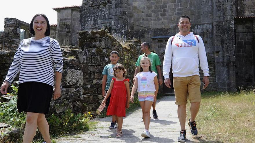 Puertas abiertas para visitar el Mosteiro de Carboeiro