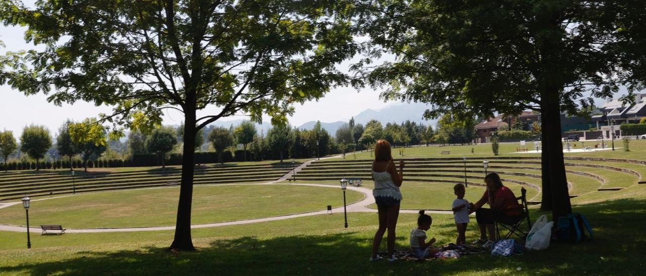 Anfiteatro del parque de Montecerrao. | Miki López