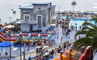 La piscina municipal del Club del Mar cumple un año con el convenio extinto: “Es deficitario”