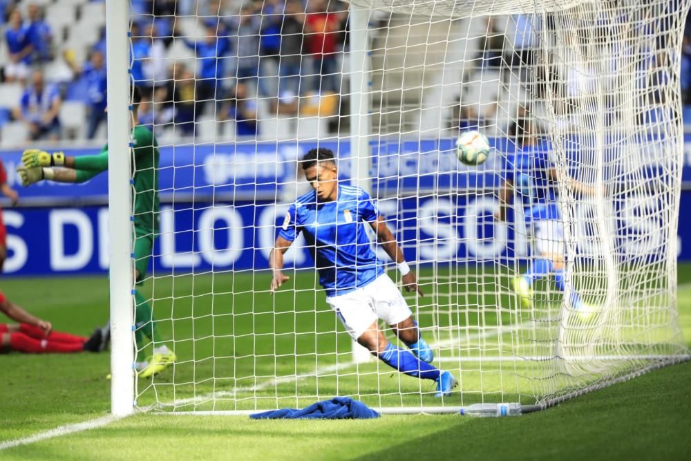 El partido del Oviedo ante el Numancia, en imágenes