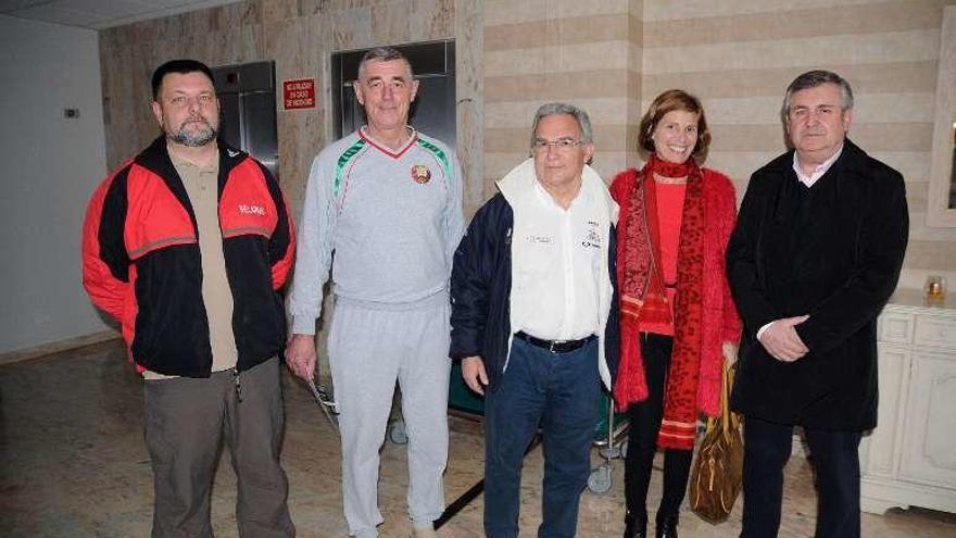 Nava Castro visitó ayer el balneario de Laias.