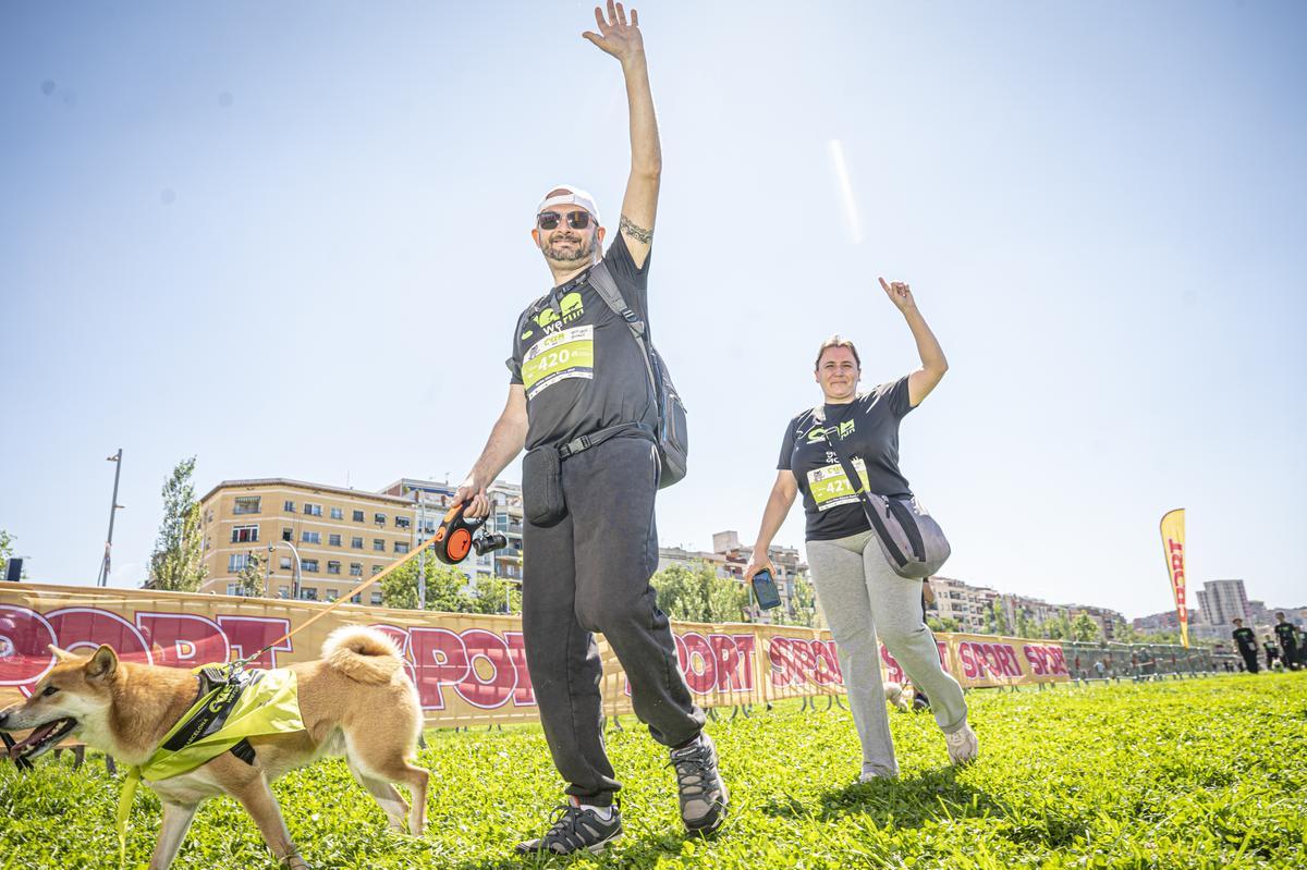 CAN WE RUN BARCELONA. La carrera organizada por Prensa Ibérica y El Periódico de Catalunya con la colaboración de Sport ,  donde las personas y sus mascotas perrunas corren en familia