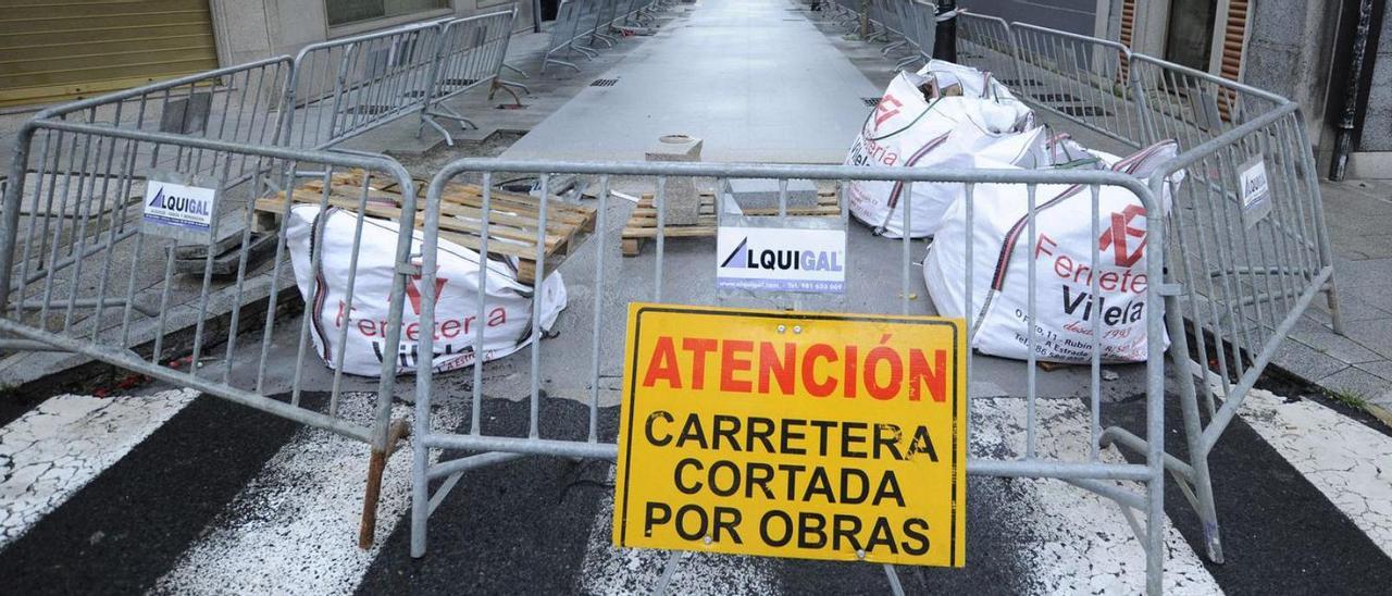 La calle Don Nicolás, objeto de los trabajos de humanización. |  Bernabé/ Javier Lalín