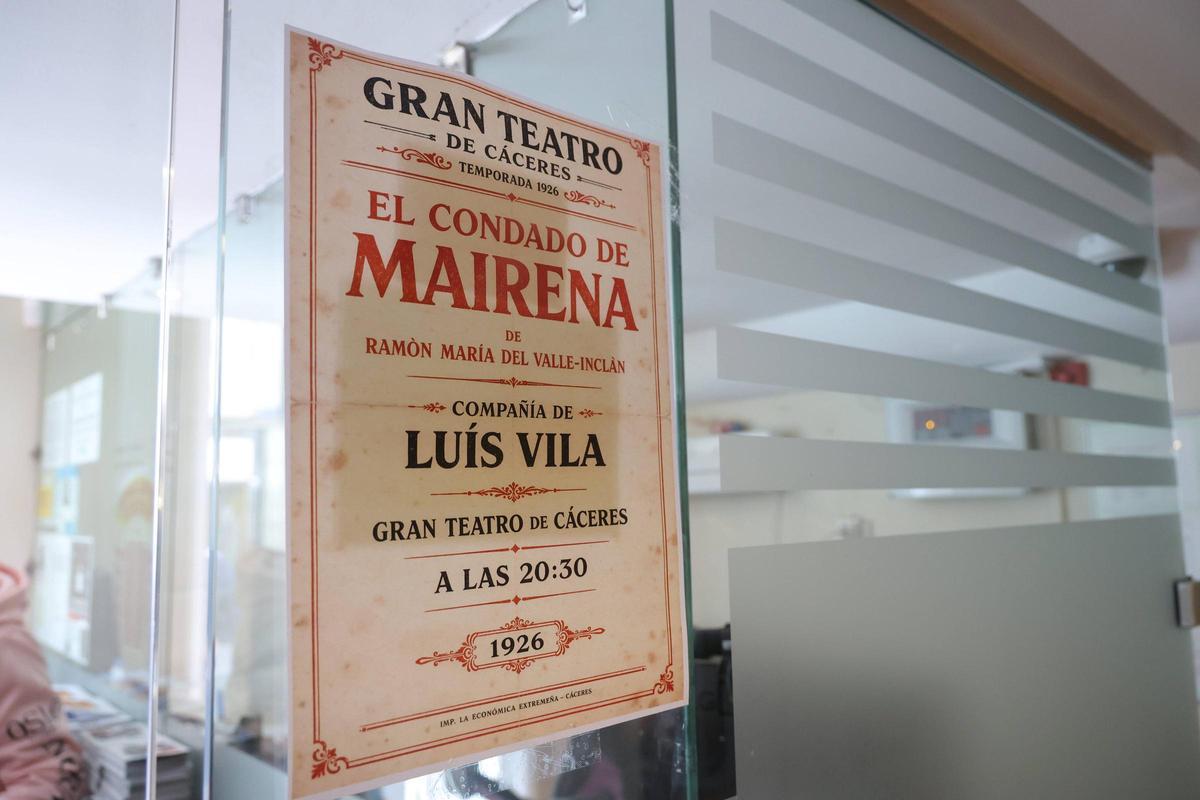 FOTOGALERÍA | Entre bambalinas y andamios: así es una de las visitas teatralizadas en el Gran Teatro de Cáceres FOTOGALERÍA | Entre bambalinas y andamios: así es una de las visitas teatralizadas en el Gran Teatro de Cáceres