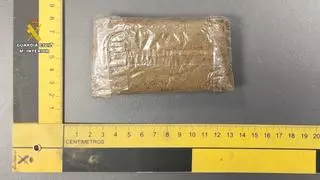 Lo pillan en Alcuéscar con 100 gramos de hachís