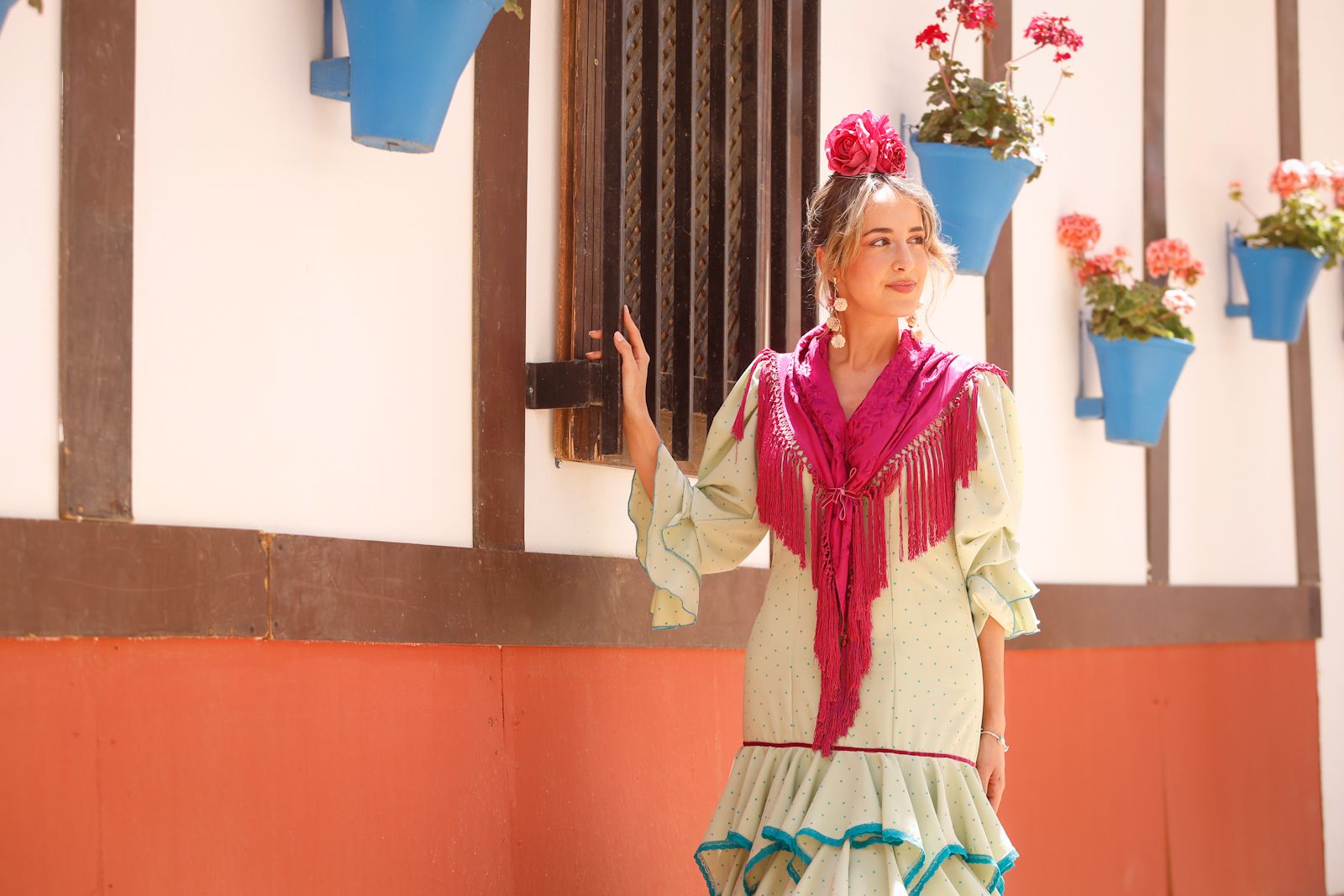 Trajes de gitana en el último día de Feria